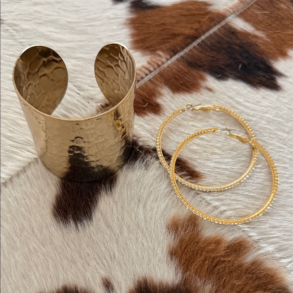 Elegant Gold Cuff and Hoop Earrings Set
